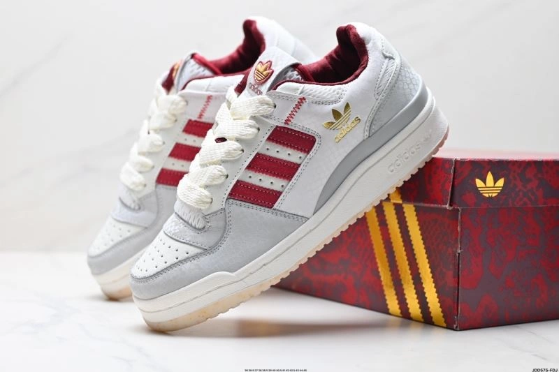 WellDesigned Adidas Forum Shoes 645