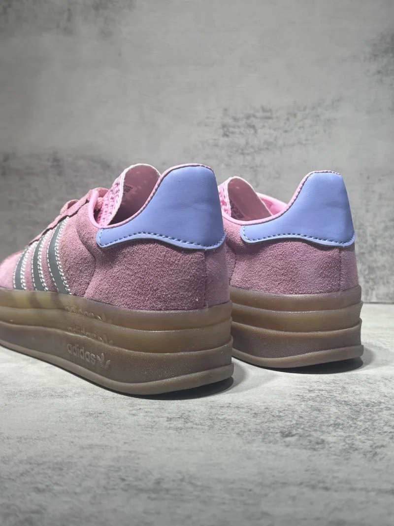 Adidas Gazelle Shoes RelaxedFit 16153
