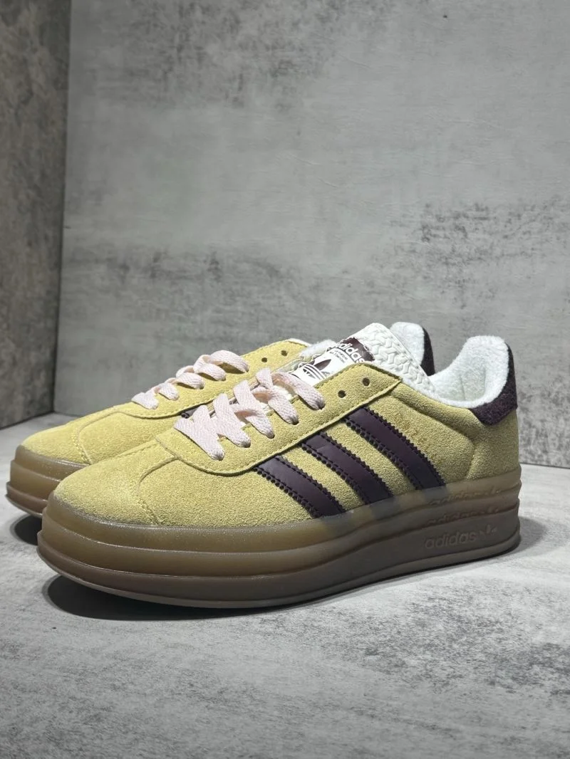 Fashionable Adidas Gazelle Shoes 16170