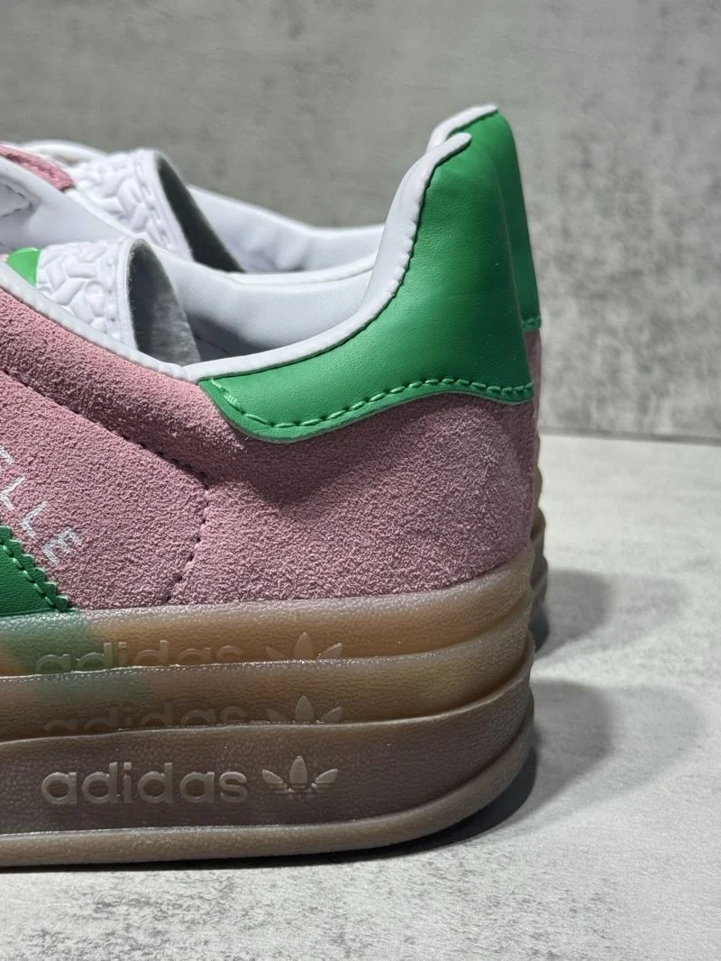 MultiPurpose Adidas Gazelle Shoes 16137
