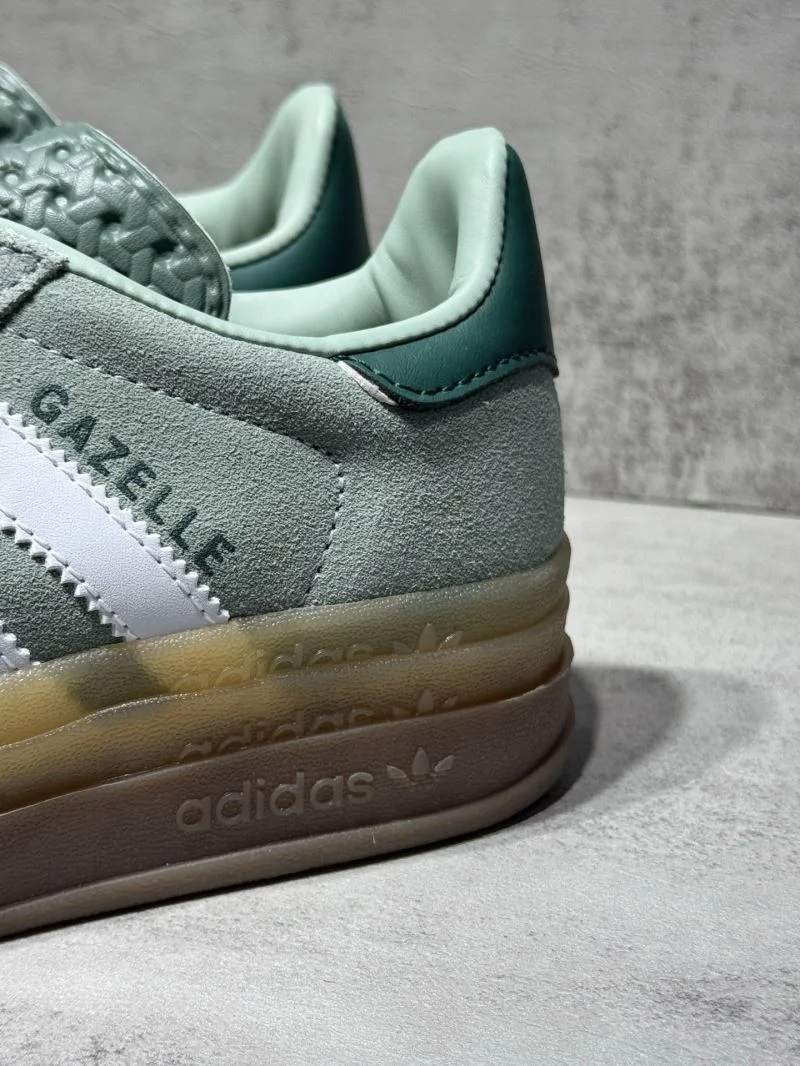 Snug Adidas Gazelle Shoes 16144
