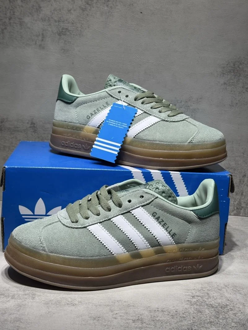 Snug Adidas Gazelle Shoes 16144