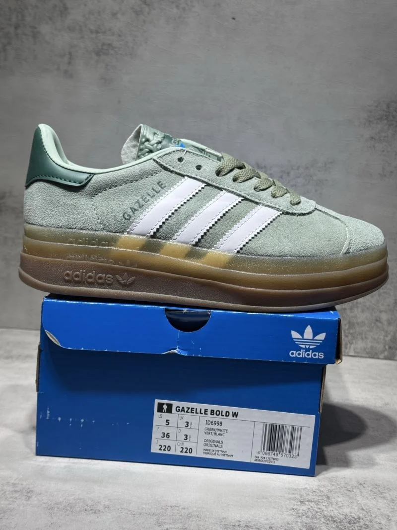 Snug Adidas Gazelle Shoes 16144