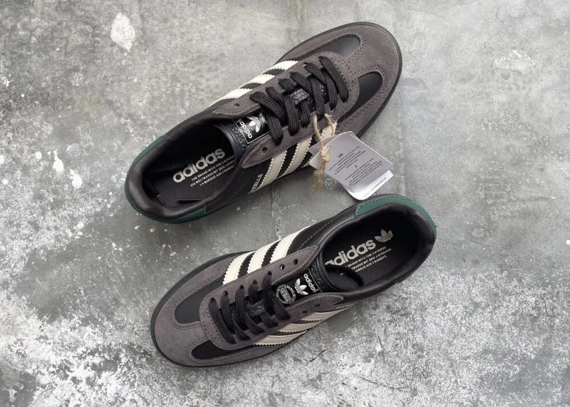 EasyCare Adidas Gazelle Shoes 16122