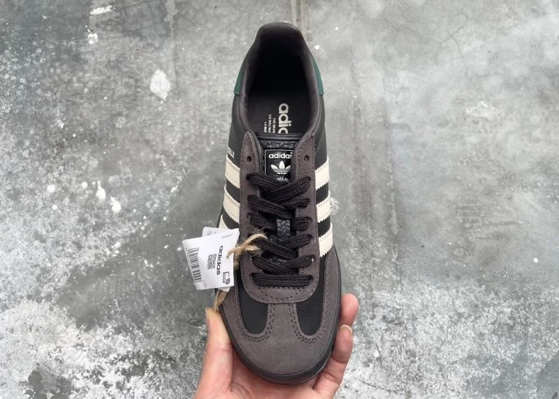 EasyCare Adidas Gazelle Shoes 16122