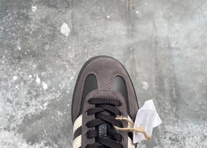 EasyCare Adidas Gazelle Shoes 16122