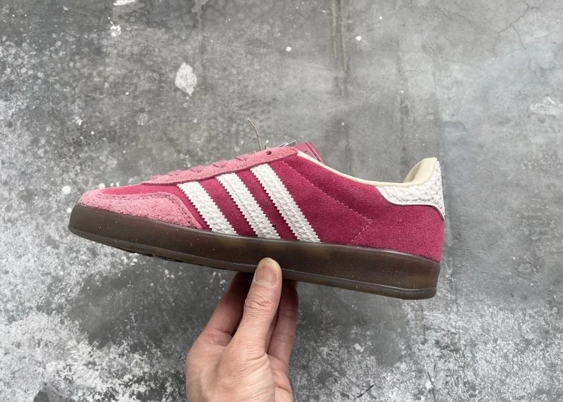 Compact Adidas Gazelle Shoes 16184