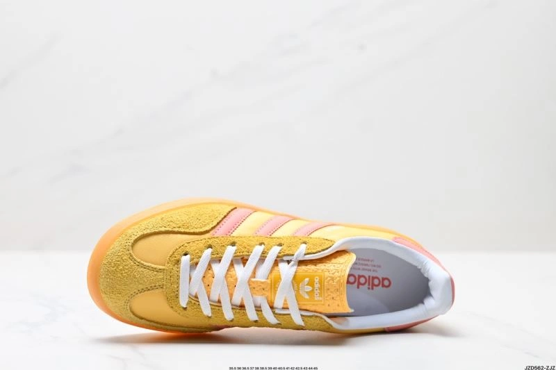 Adidas Gazelle Shoes TravelReady 1467