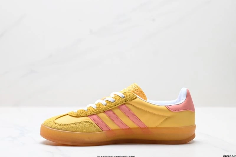 Adidas Gazelle Shoes TravelReady 1467
