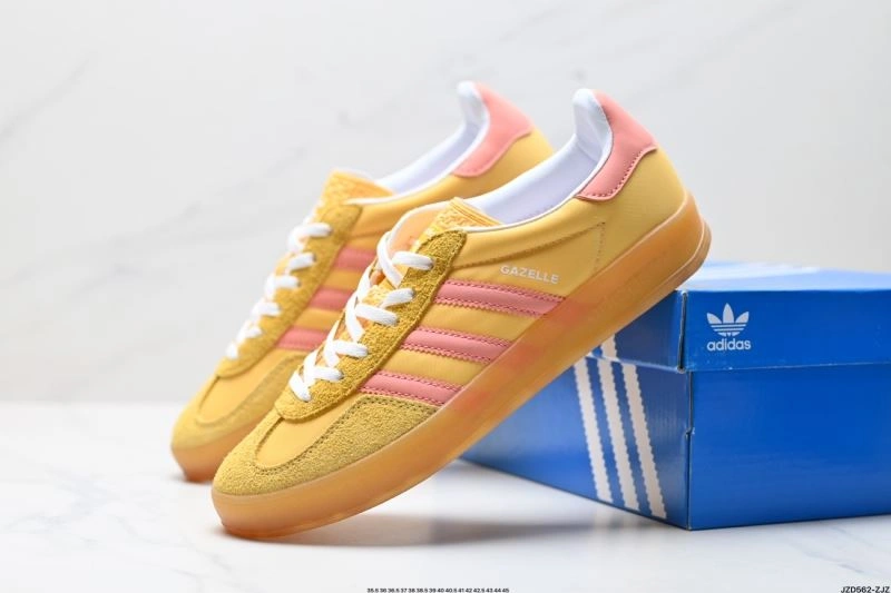 Adidas Gazelle Shoes TravelReady 1467