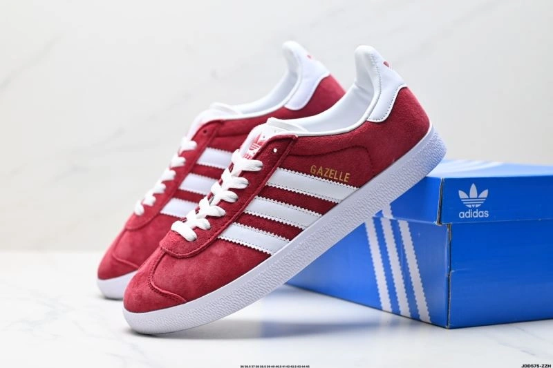 Sleek Adidas Gazelle Shoes 1449