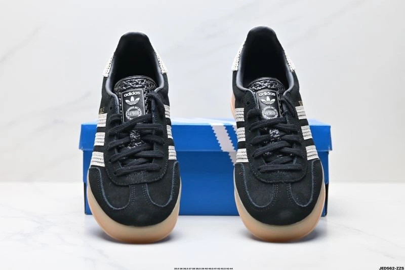 Unisex Adidas Gazelle Shoes 1447
