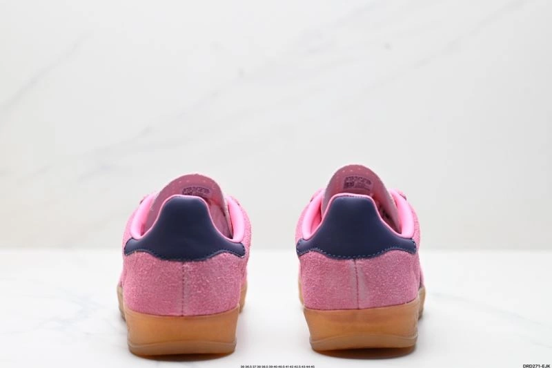 Adidas Gazelle Shoes Sleek 1502