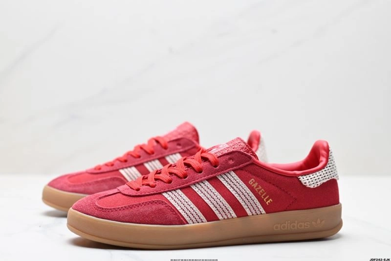 Modern Adidas Gazelle Shoes 1421