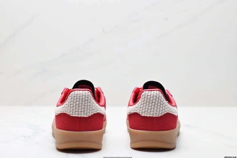 Modern Adidas Gazelle Shoes 1421