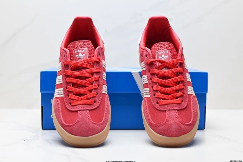 Modern Adidas Gazelle Shoes 1421