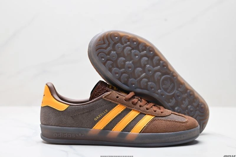 Compact Adidas Gazelle Shoes 1428
