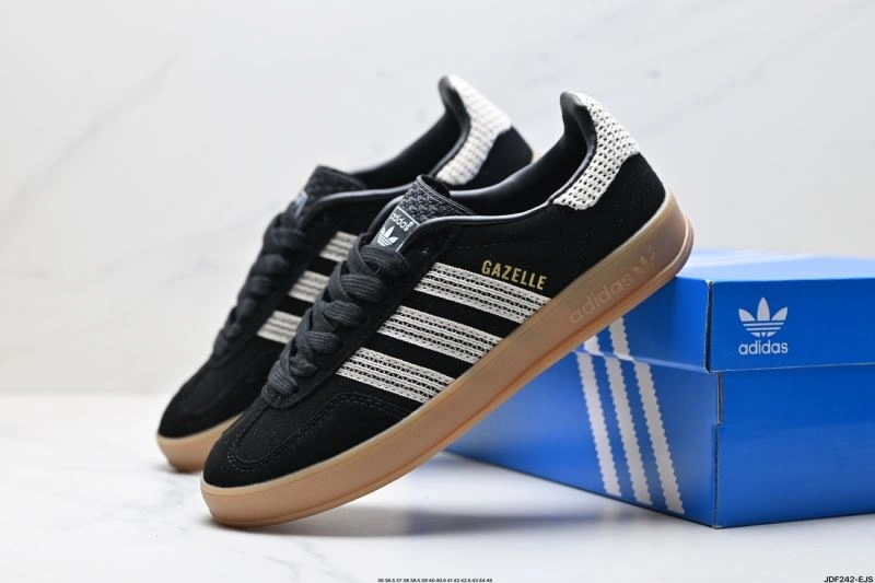 Adidas Gazelle Shoes SmoothTexture 1427