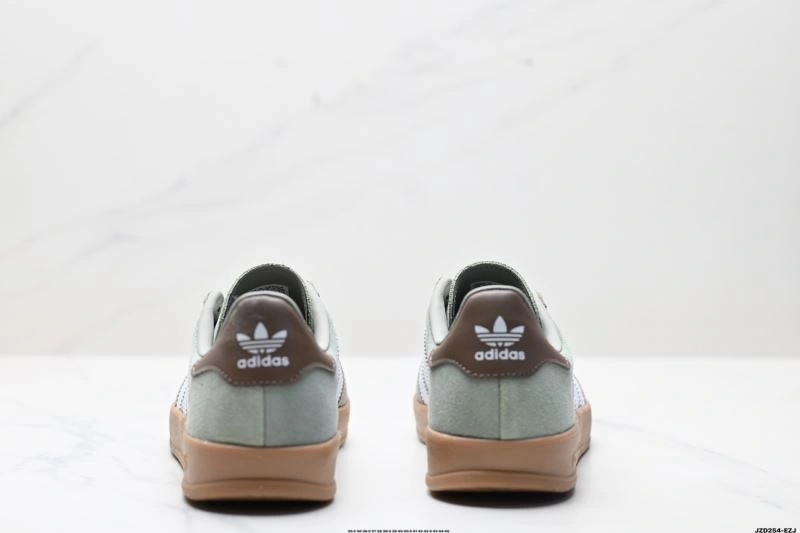 Cozy Adidas Gazelle Shoes 1440