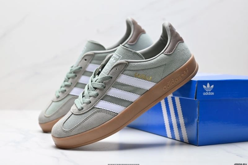 Cozy Adidas Gazelle Shoes 1440