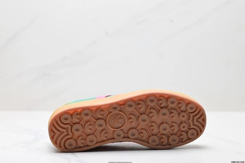 Adidas Gazelle Shoes OnTrend 1412