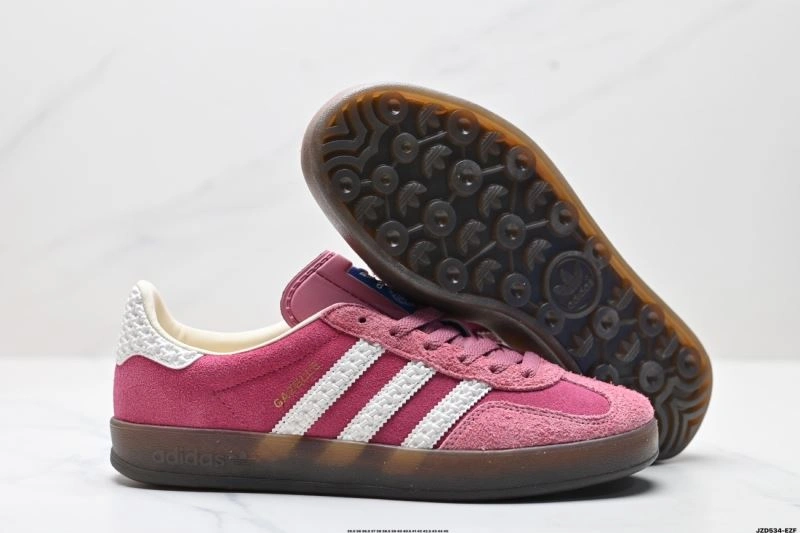 SmoothTexture Adidas Gazelle Shoes 1406