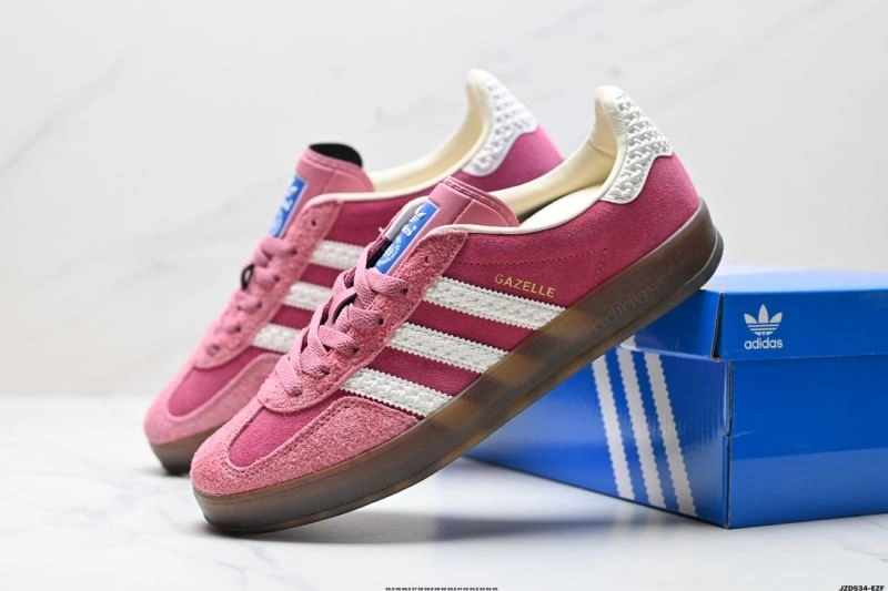 SmoothTexture Adidas Gazelle Shoes 1406