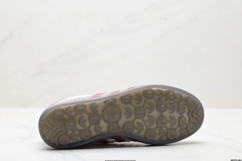 Adidas Gazelle Shoes Flexible 1398