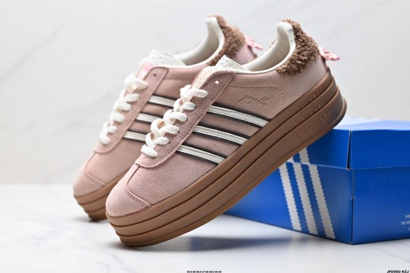 Adidas Gazelle Shoes Fashionable 646