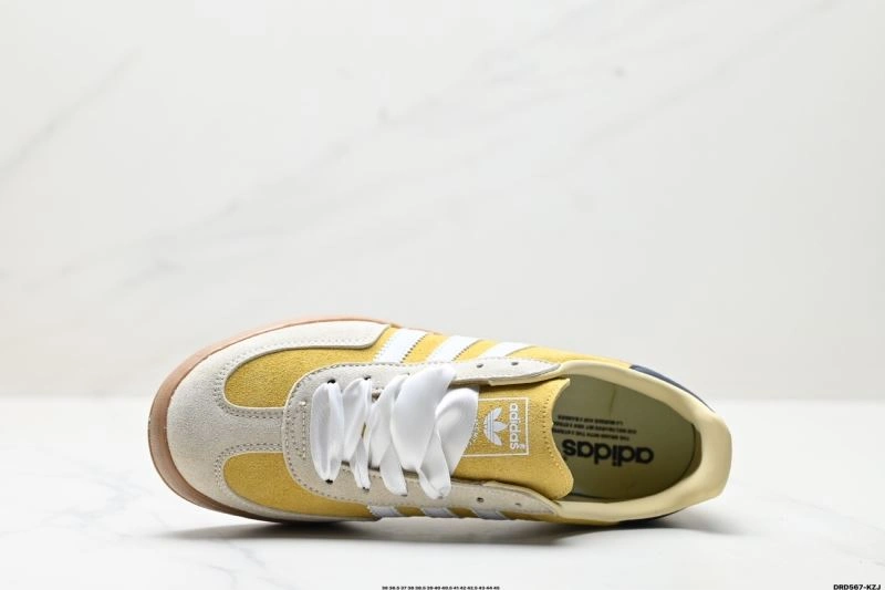 Tailored Adidas Gazelle Shoes 660