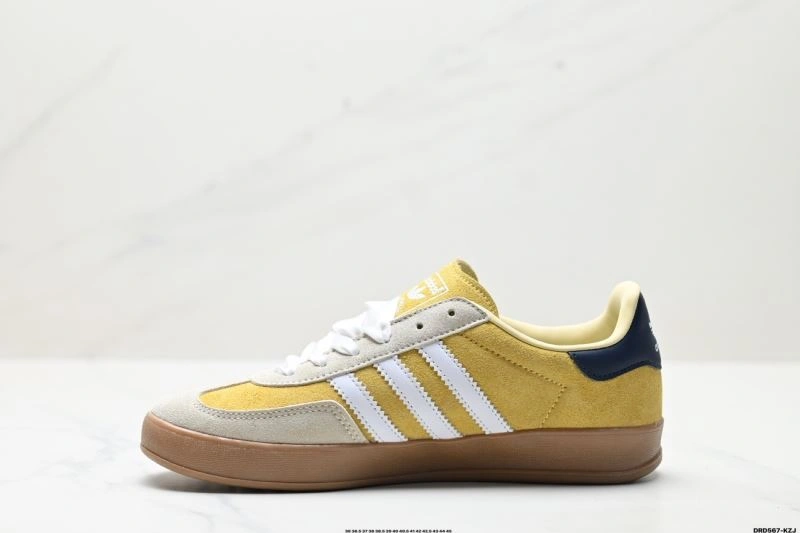 Tailored Adidas Gazelle Shoes 660