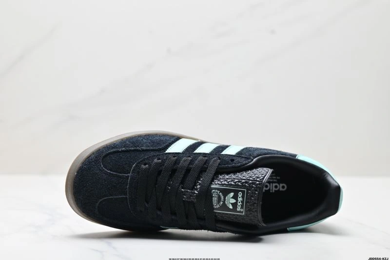 TechFriendly Adidas Gazelle Shoes 654