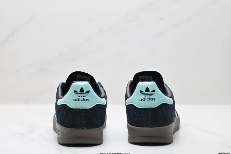 TechFriendly Adidas Gazelle Shoes 654