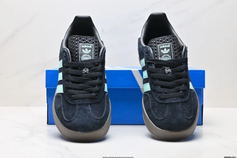 TechFriendly Adidas Gazelle Shoes 654