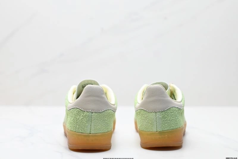 Adidas Gazelle Shoes Contemporary 648