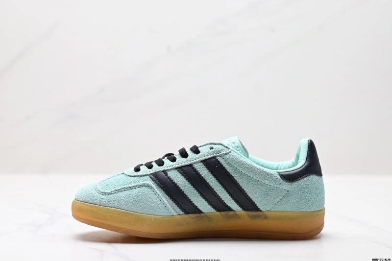 Classic Adidas Gazelle Shoes 637