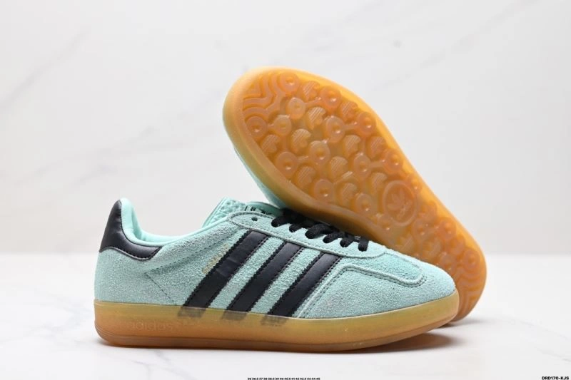Classic Adidas Gazelle Shoes 637