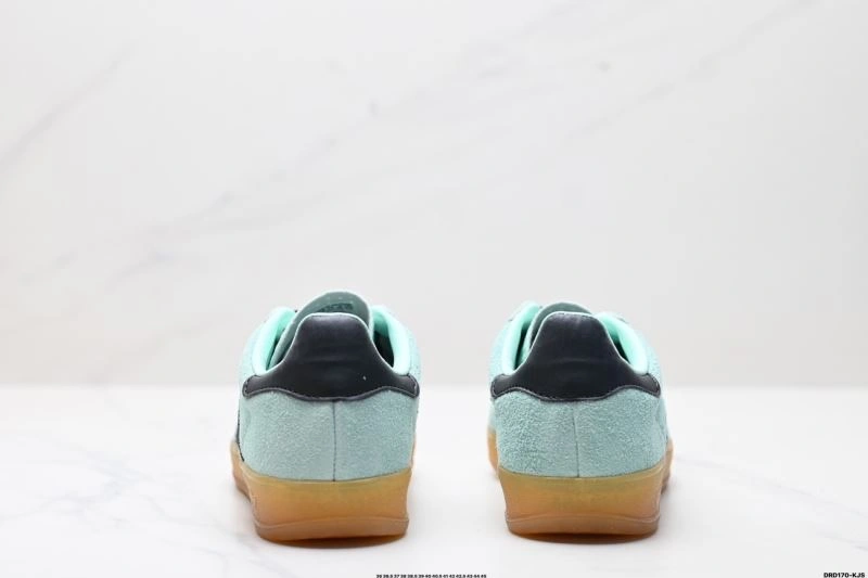 Classic Adidas Gazelle Shoes 637