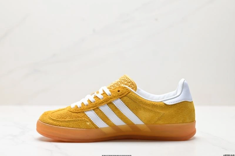 Adidas Gazelle Shoes Chic 632