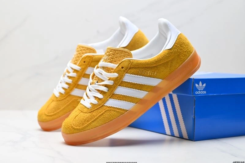 Adidas Gazelle Shoes Chic 632
