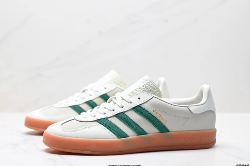 Snug Adidas Gazelle Shoes 635