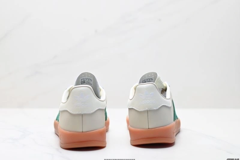 Snug Adidas Gazelle Shoes 635