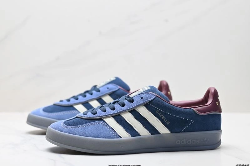 Adidas Gazelle Shoes SmoothTexture 657