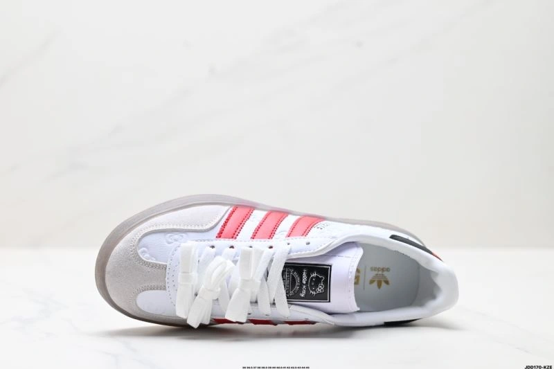 Adidas Gazelle Shoes Flexible 622