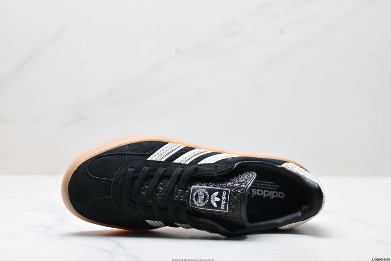 Adidas Gazelle Shoes Packable 621