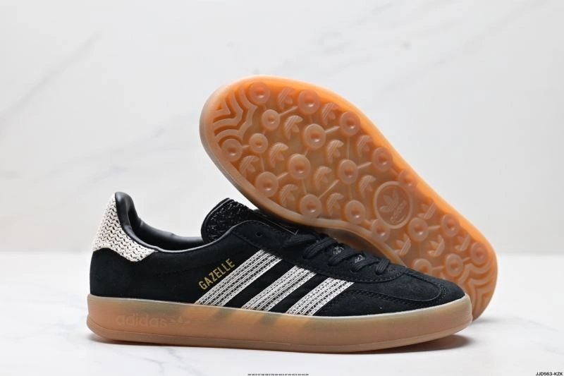 Adidas Gazelle Shoes Packable 621