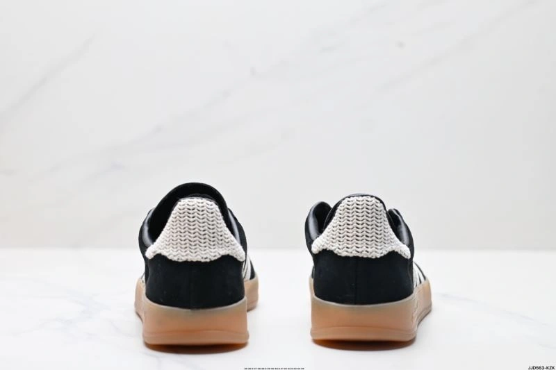 Adidas Gazelle Shoes Packable 621
