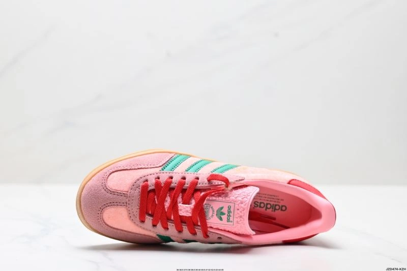 Cozy Adidas Gazelle Shoes 606
