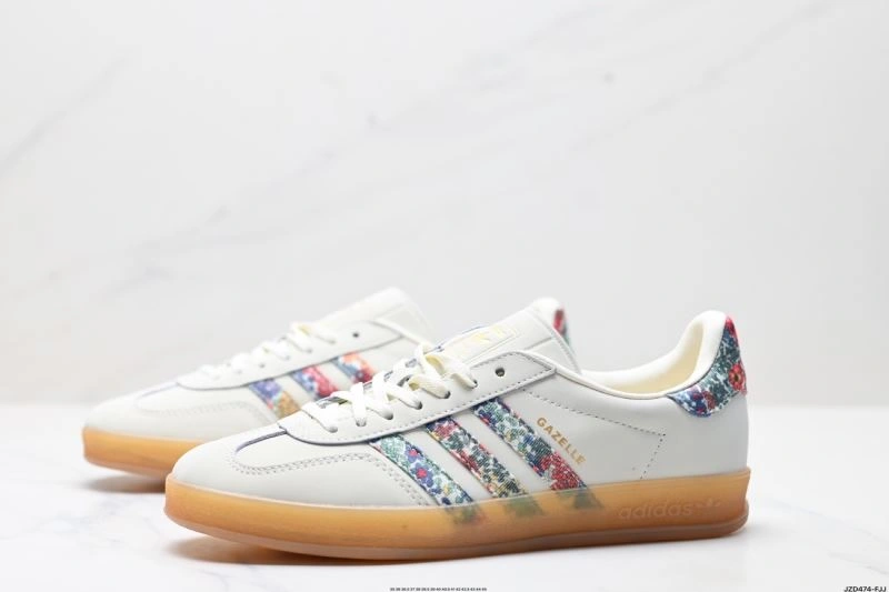 OnTrend Adidas Gazelle Shoes 670