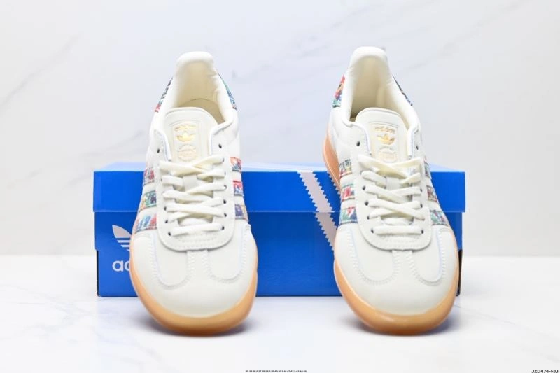 OnTrend Adidas Gazelle Shoes 670